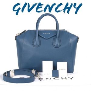 Givenchy Antigona - Authentic
